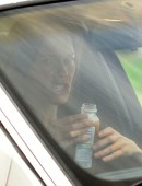 Hilary-Swank-Brentwood-8