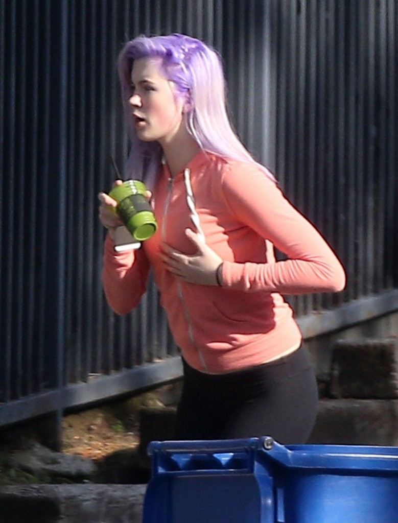 Ireland-Baldwin-Purple-Hair-5