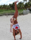 Jennifer-Nicole-Lee-in-Bikini-305