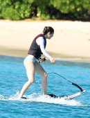 Jessica-Biel-in-Bikini-in-Barbados-7