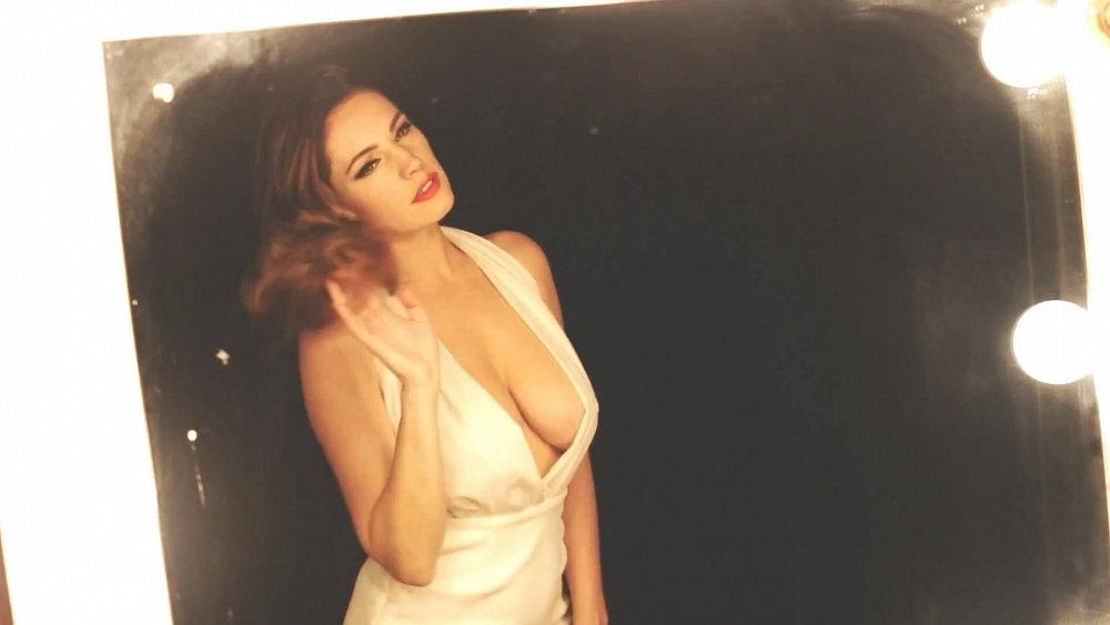 Kelly-Brook-Auditions-Photoshoot-2014-13