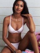 Lais-Ribeiro-VS-Lingerie-7