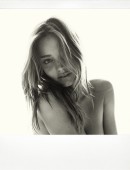 Miranda-Kerr-Photoshoot-by-Chris-Colls-13