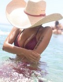 Nicki-Minaj-Bikini-Cabo-San-Lucas-6