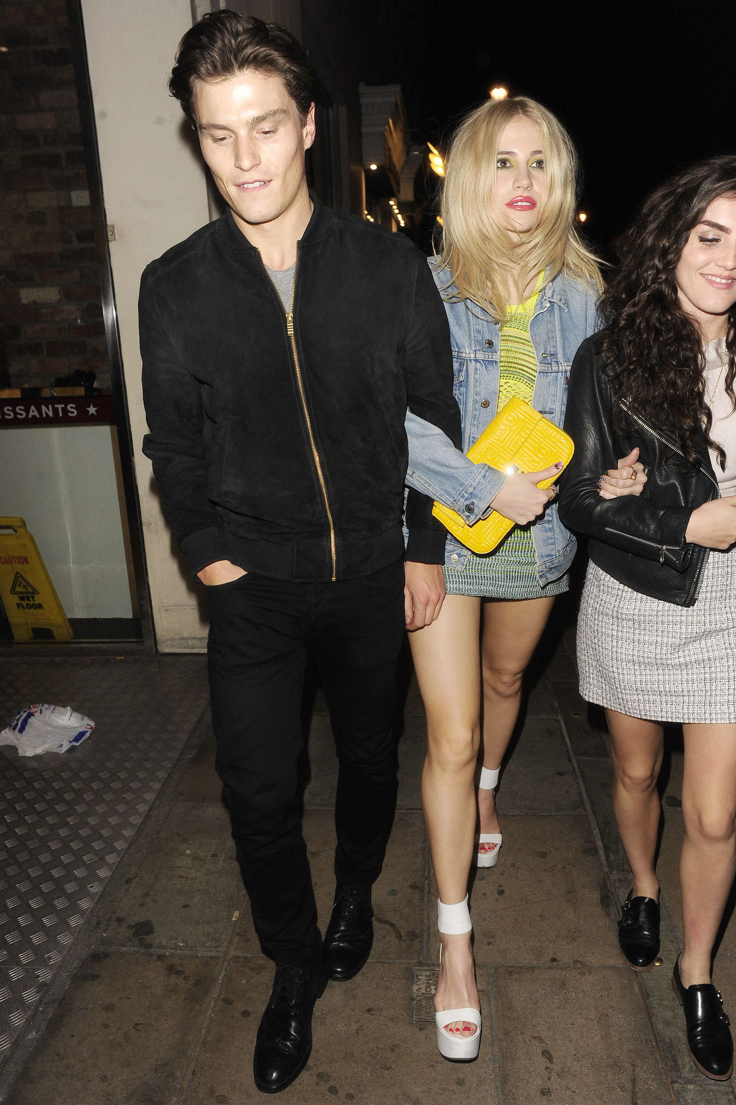 Pixie-Lott-301