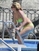Amanda Bynes Enjoys Happy, Healthy Family Vacay in Cabo