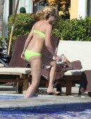 Amanda Bynes Enjoys Happy, Healthy Family Vacay in Cabo
