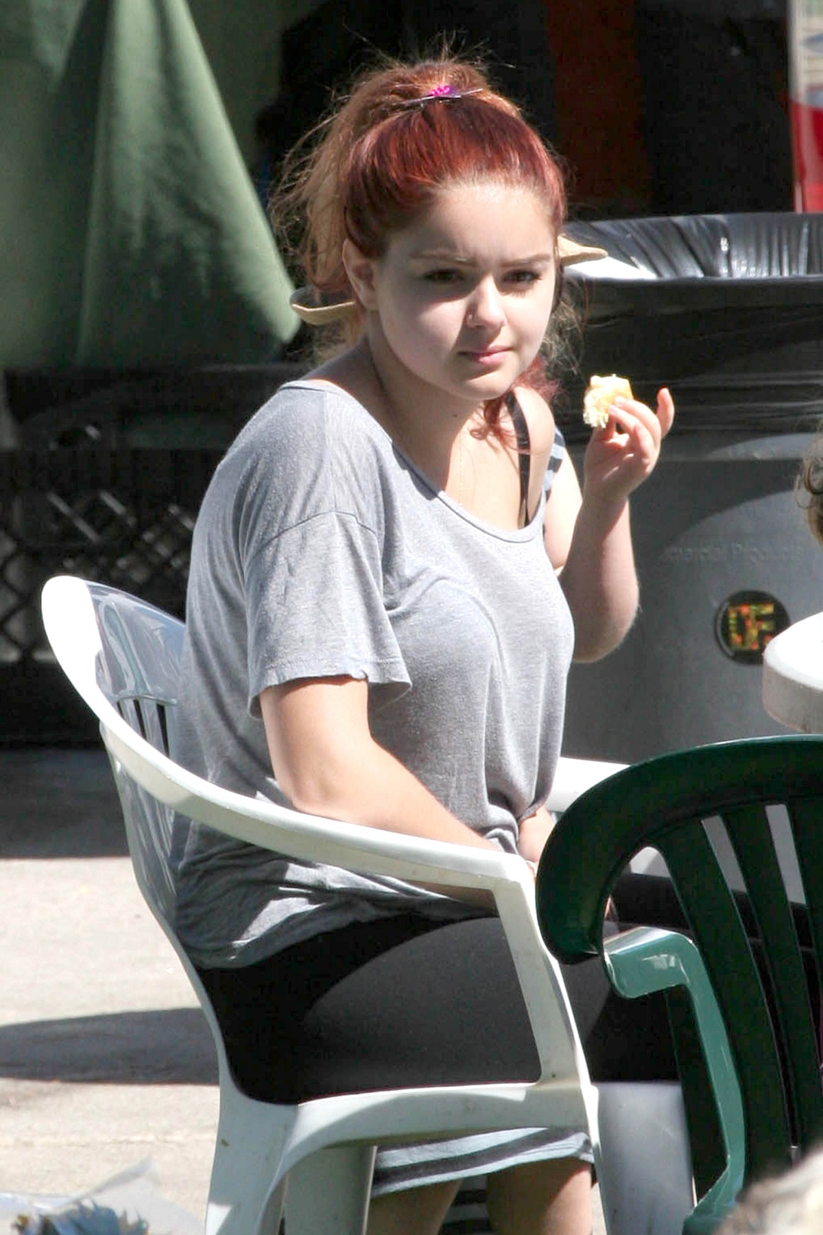Ariel-Winter-Farmers-Market-9