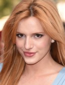 Bella-Thorne-2014-MTV-Movie-Awards-LA-10
