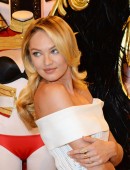 Candice-Swanepoel-and-Adriana-Lima-10