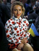 US actress Panettiere, girlfriend of Ukrainian heavyweight boxing world champion Vladimir Klitschko arrives for the WBO heavyweight title fight between boxing champion Vladimir Klitschko of Ukraine and the Australian challenger Alex Leapai in Oberhausen