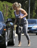 Hilary-Duff-Booty-106