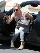 Hilary-Duff-Booty-111
