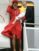Kate-Middleton-Airport-New-Zealand-1