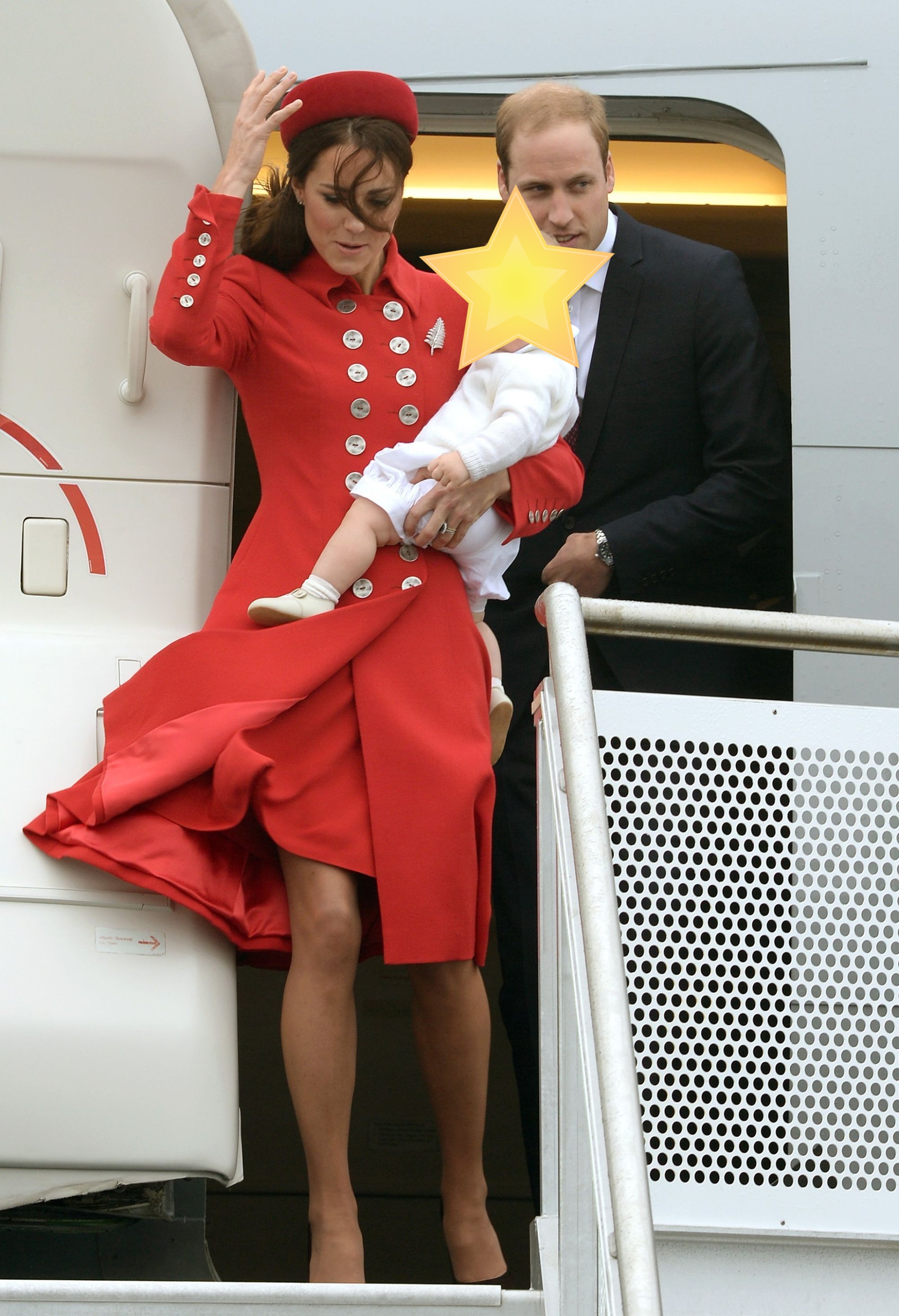 Kate-Middleton-Airport-New-Zealand-1