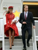 Kate-Middleton-Airport-New-Zealand-3