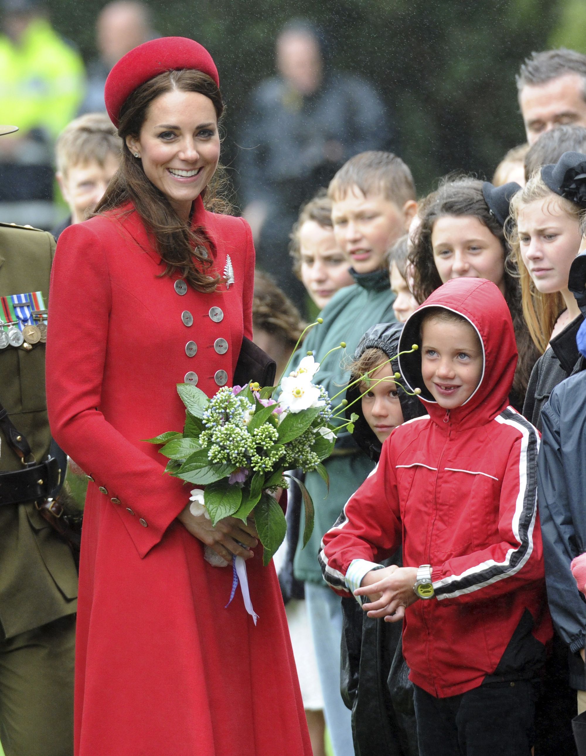 Kate-Middleton-Airport-New-Zealand-6