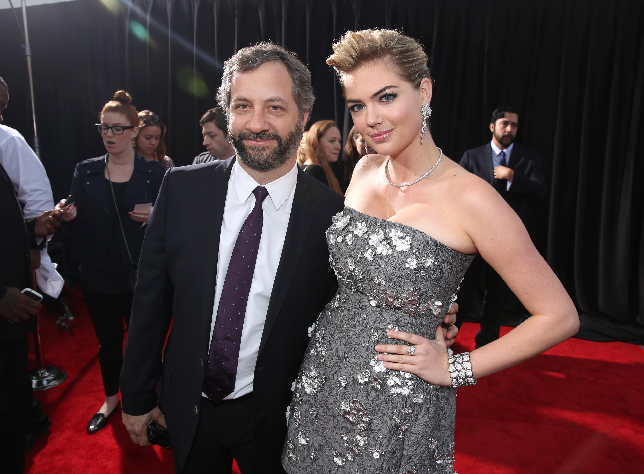 Kate-Upton-The-Other-Woman-Premiere-Westwood-9