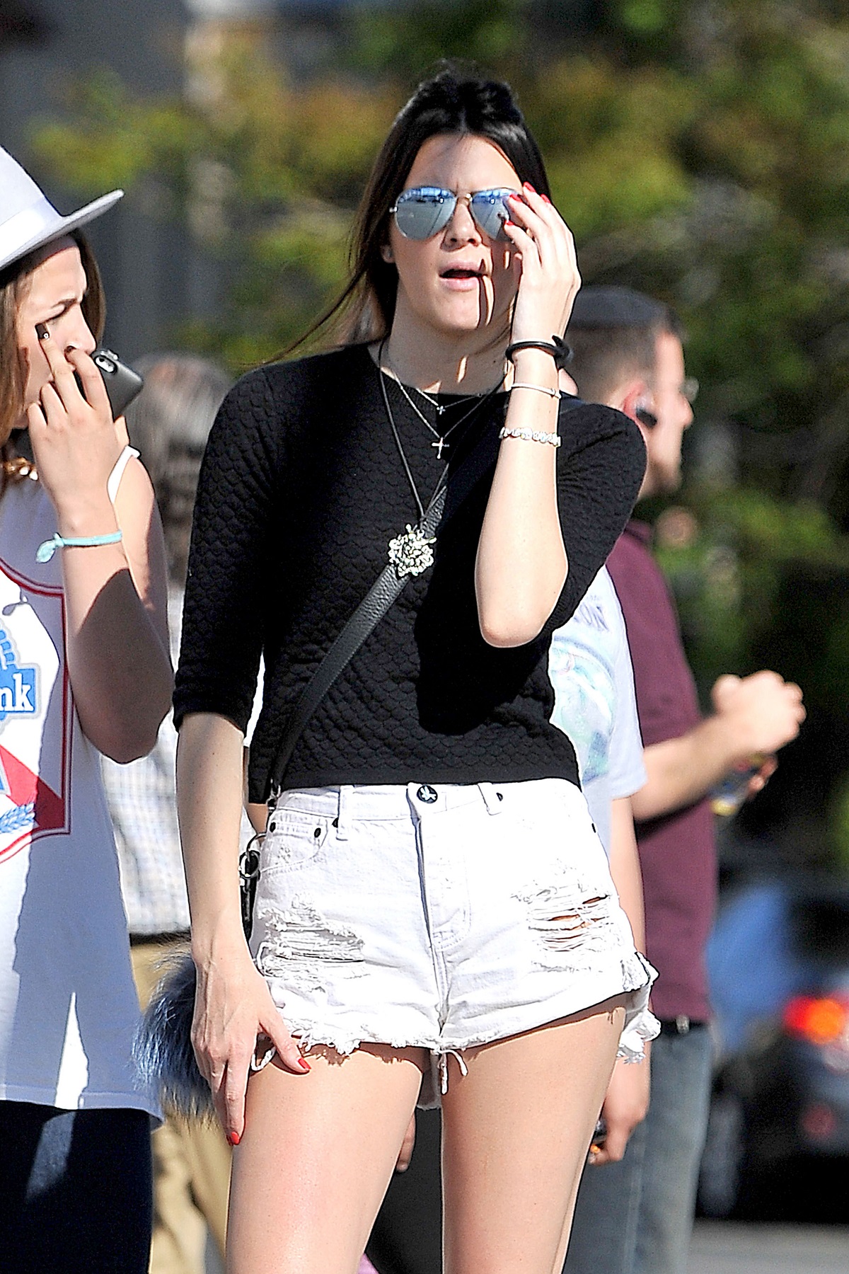 Kendall-Jenner-Leggy-West-Hollywood-4