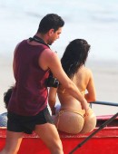 Kim-Kardashian-Thailand-5