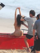Kim-Kardashian-Thailand-8