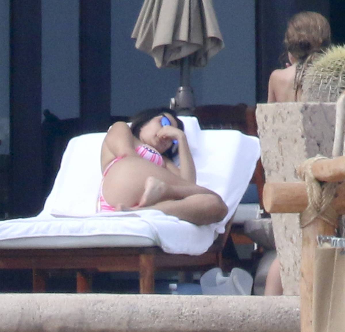 Kourtney-Kardashian-109