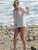 LeAnn-Rimes-in-Bikini-3