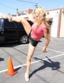 Lindsay-Arnold-9