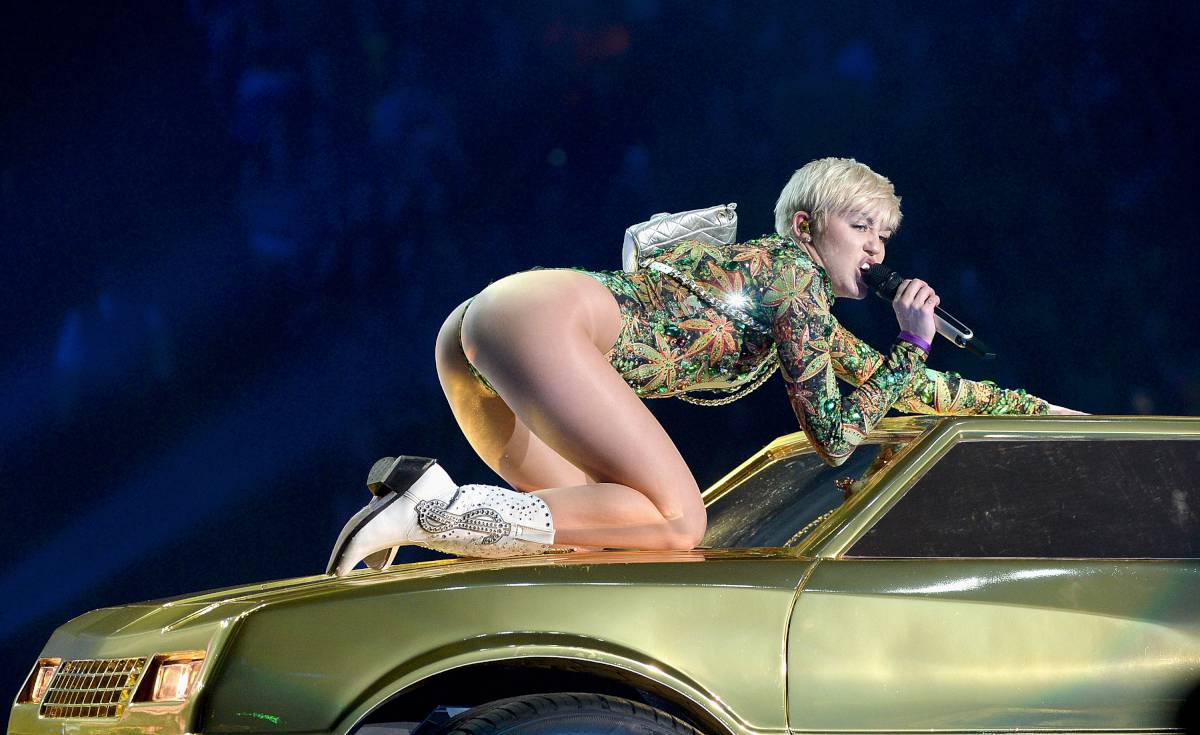 Miley-Cyrus-102