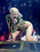 Miley-Cyrus-103