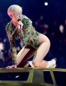 Miley-Cyrus-108