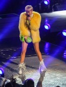 Miley-Cyrus-Verizon-Center-Washington-6