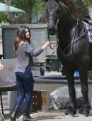 Selena-Gomez-Horseback-Riding-LA-1