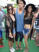 Victoria-Justice-Hard-Rock-Hotel-8