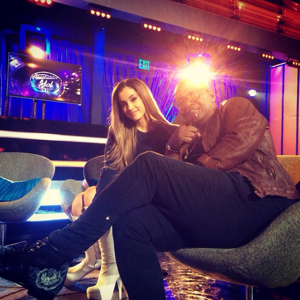 Ariana-Grande-Leggy-American-Idol-6