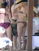 Avril-Lavigne-8