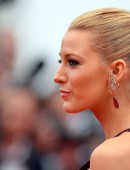 Blake-Lively-353