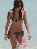British pop star Eliza Doolittle wears a tropical print bikini to the beach in Miami