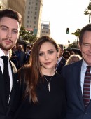 Elizabeth-Olsen-Premiere-Godzilla-6