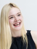 Elle-Fanning-Maleficent-Portraits-2014-6