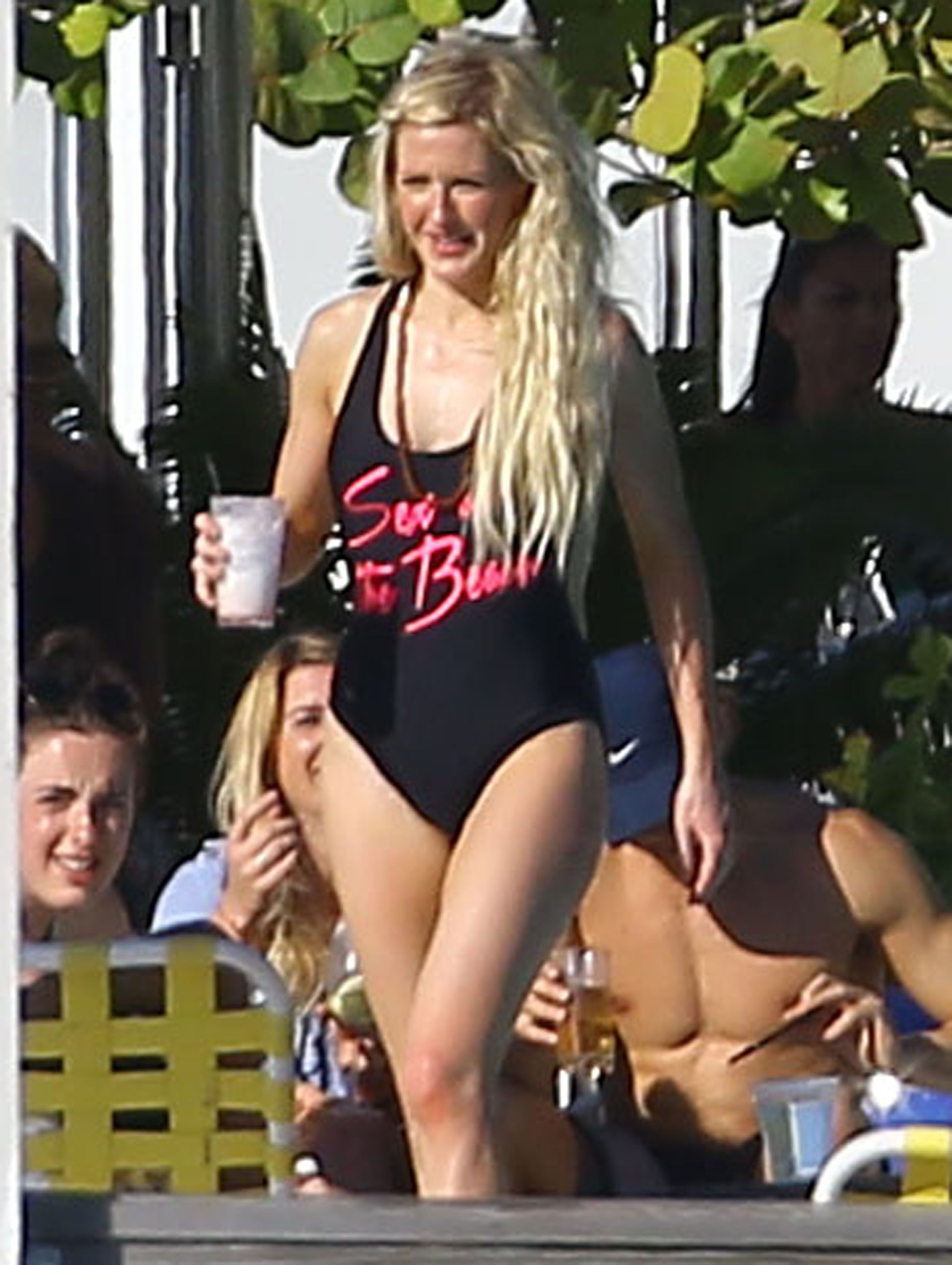 Ellie-Goulding-in-Swimsuit-13