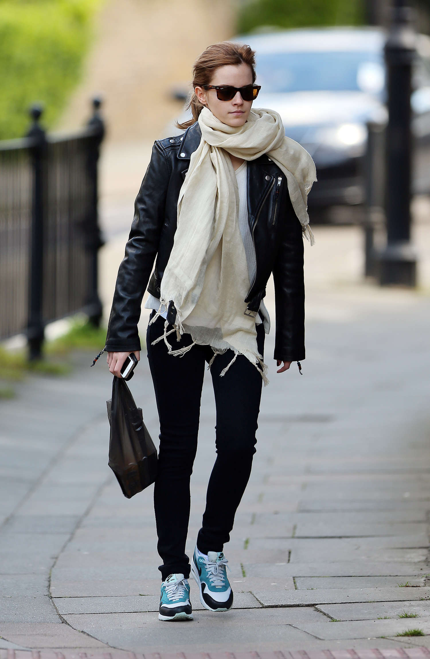 Emma-Watson-375