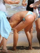 Irina-Shayk-Hawaii-7