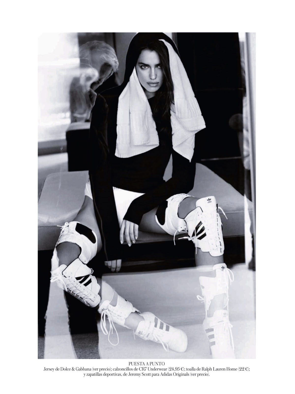 Irina-Shayk-Vogue-Spain-June-2014-8