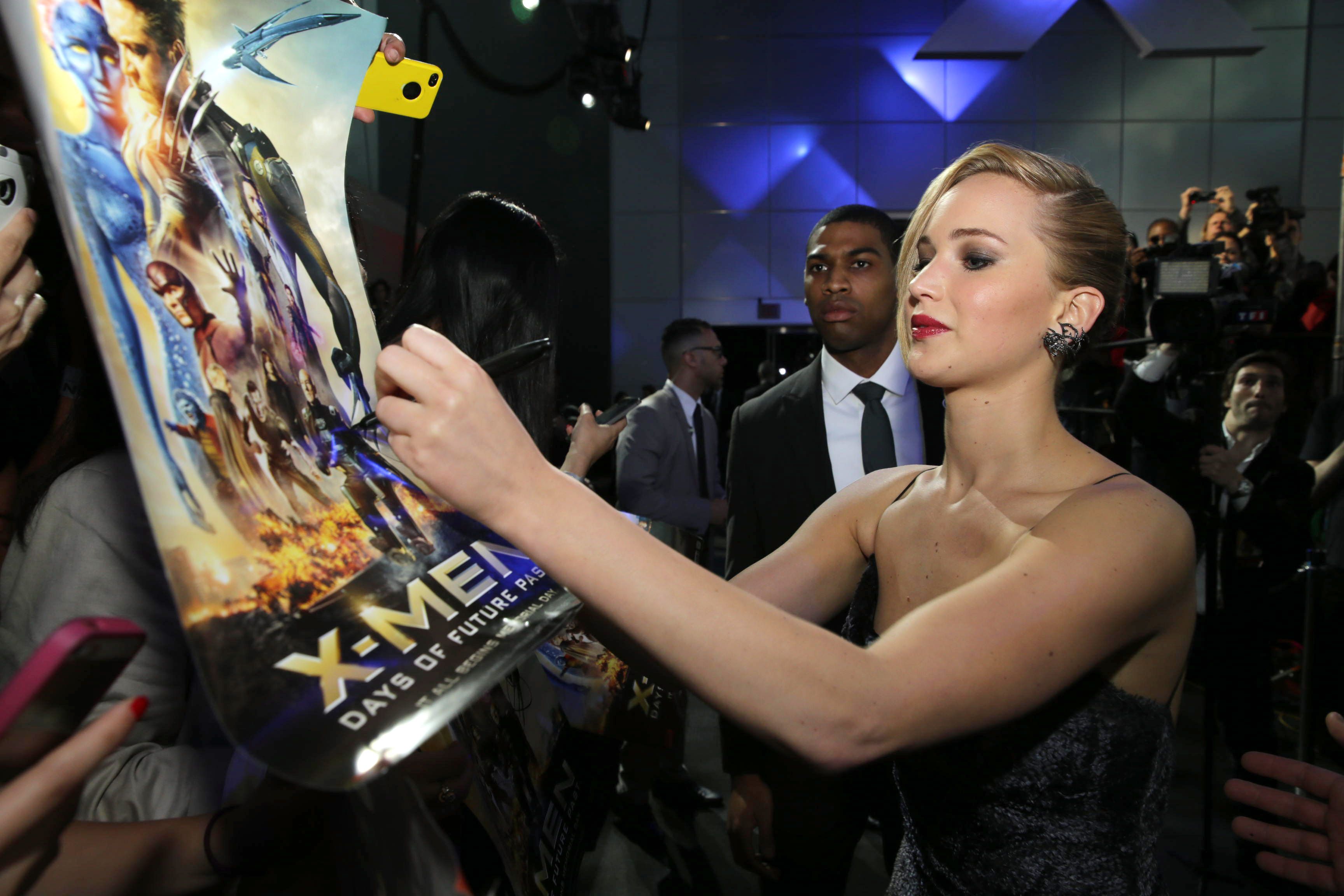 Jennifer-Lawrence-182