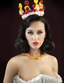 Katy-Perry-Teenage-Dream-Photoshoot-2