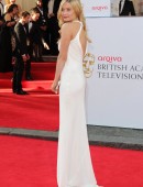 Laura-Whitmore-472