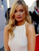 Laura-Whitmore-478