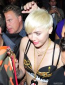 Miley-Cyrus-157