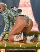 Miley-Cyrus-196